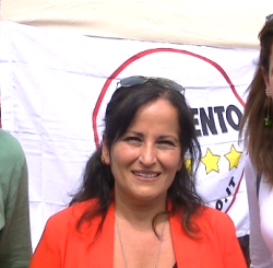 Quarto NA giustiziagiusta sul sindaco M5S Rosa Capuozzo denunciata per abuso edilizio
